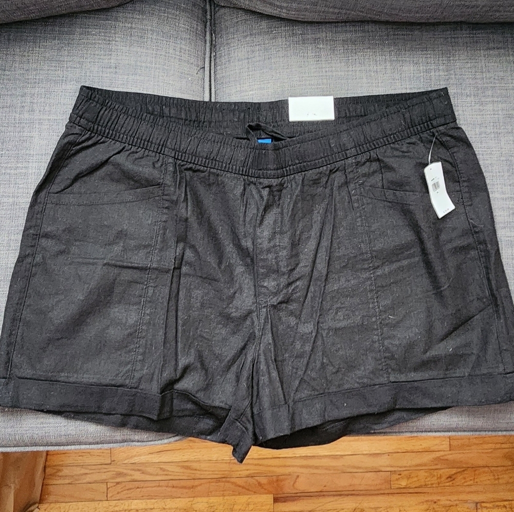 Women's Black Linen Casual Shorts